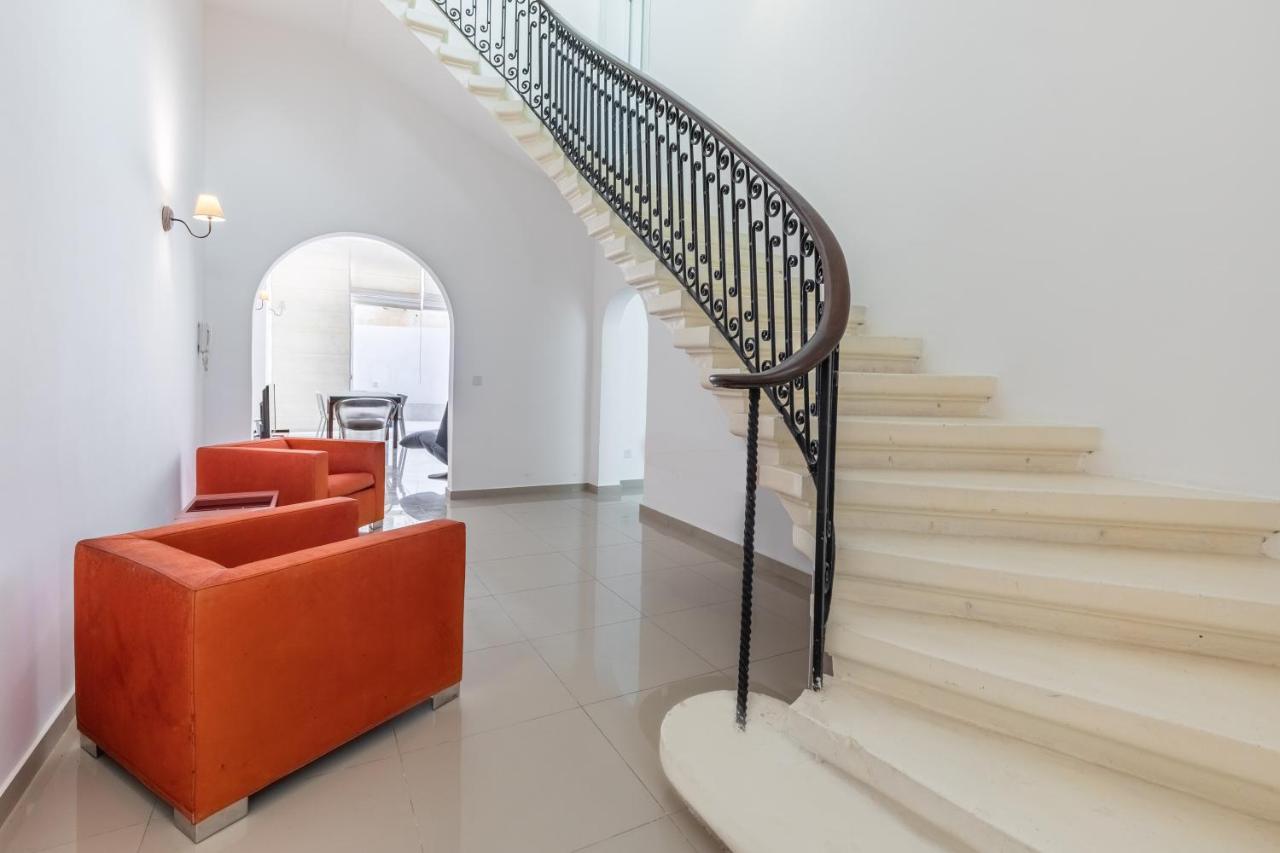 Charming Four Bedroom Townhouse One Minute Away From The Seafront Σλιέμα Εξωτερικό φωτογραφία